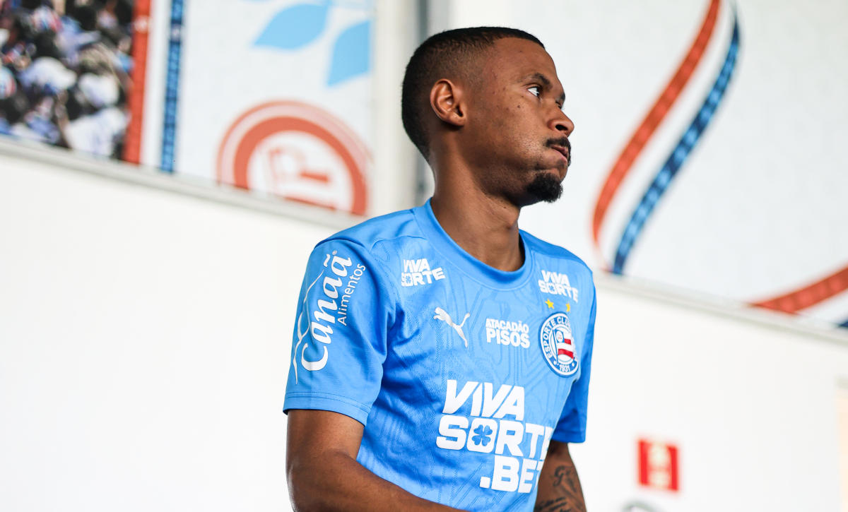 ademir em treino do bahia