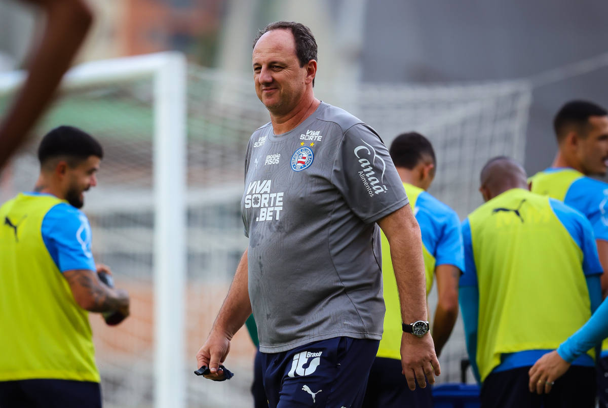 ceni em treino do bahia no ct