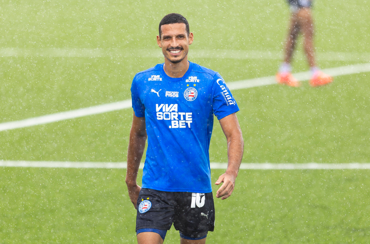 gabriel xavier em treino do bahia