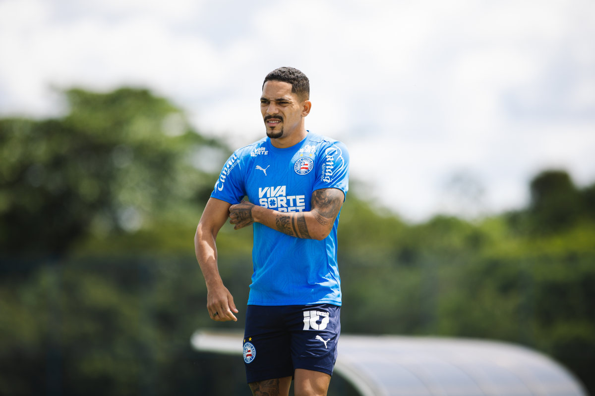 gilberto em treino do bahia