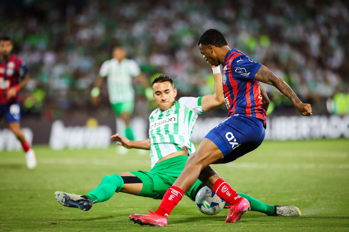 jean lucas em atlético nacional x bahia