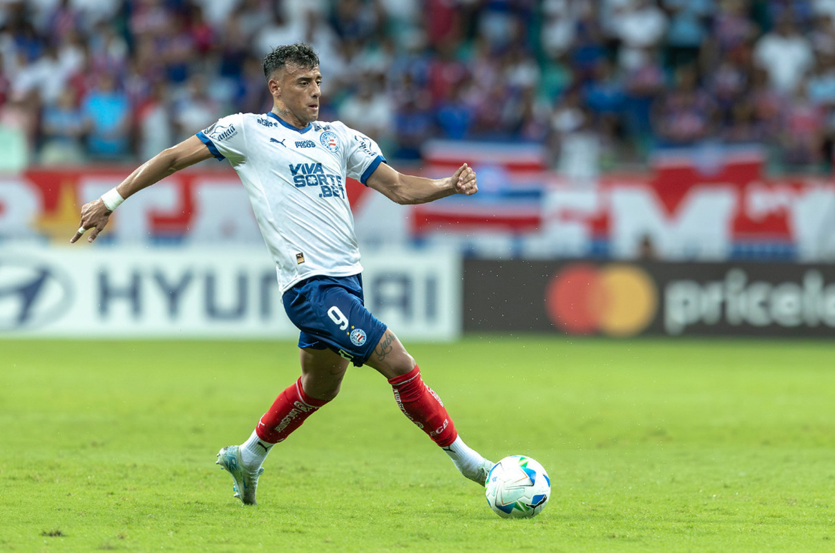lucho em jogo do bahia