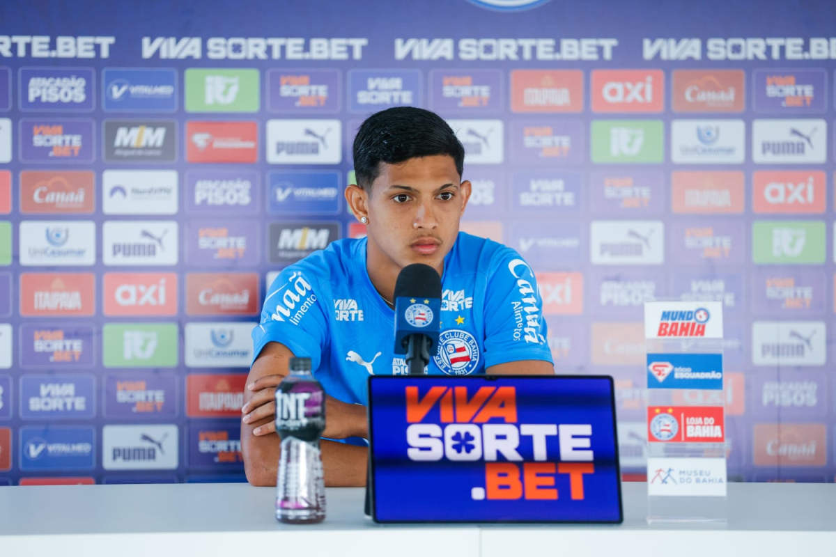 pulga em coletiva do bahia