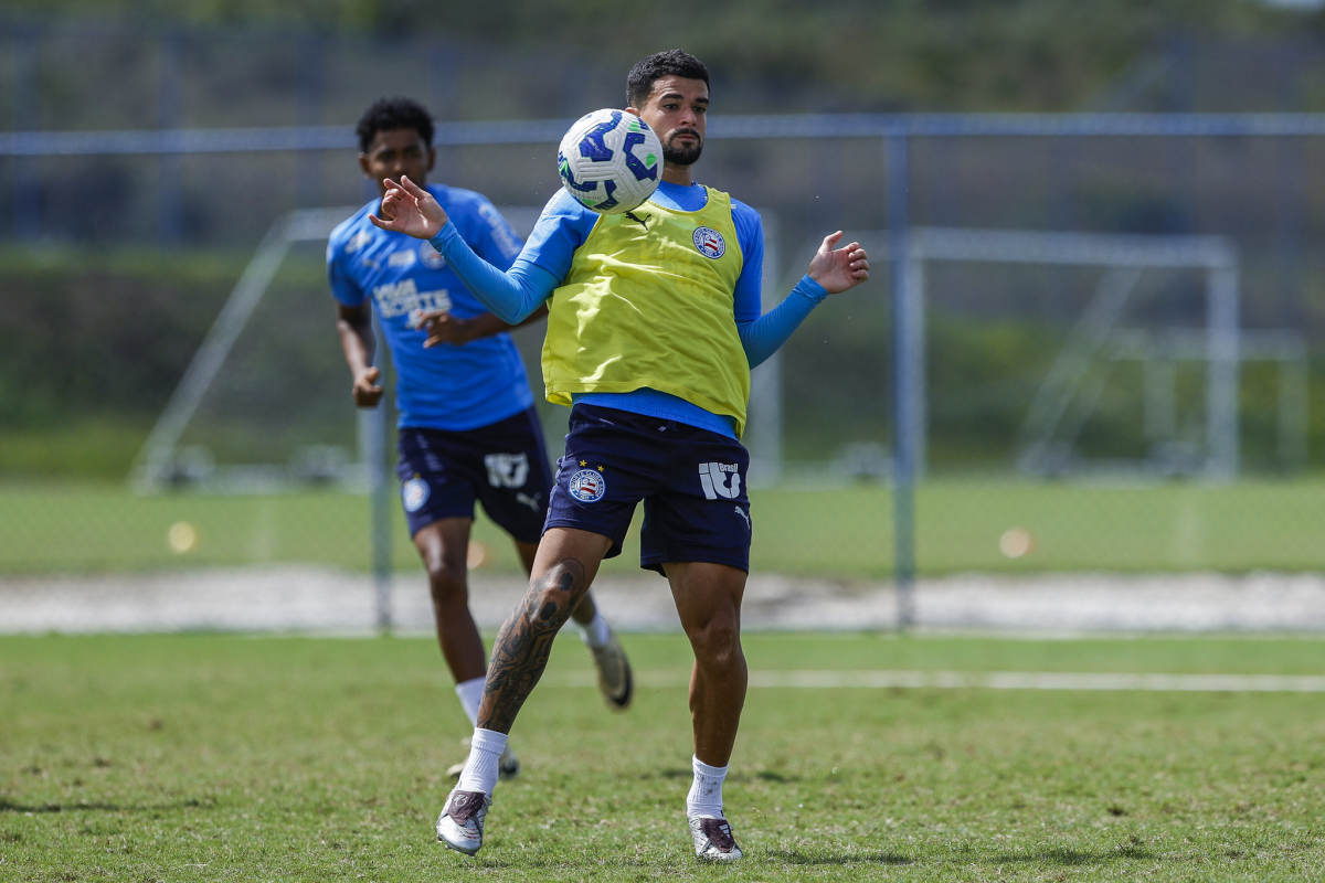 cauly em treino do bahia