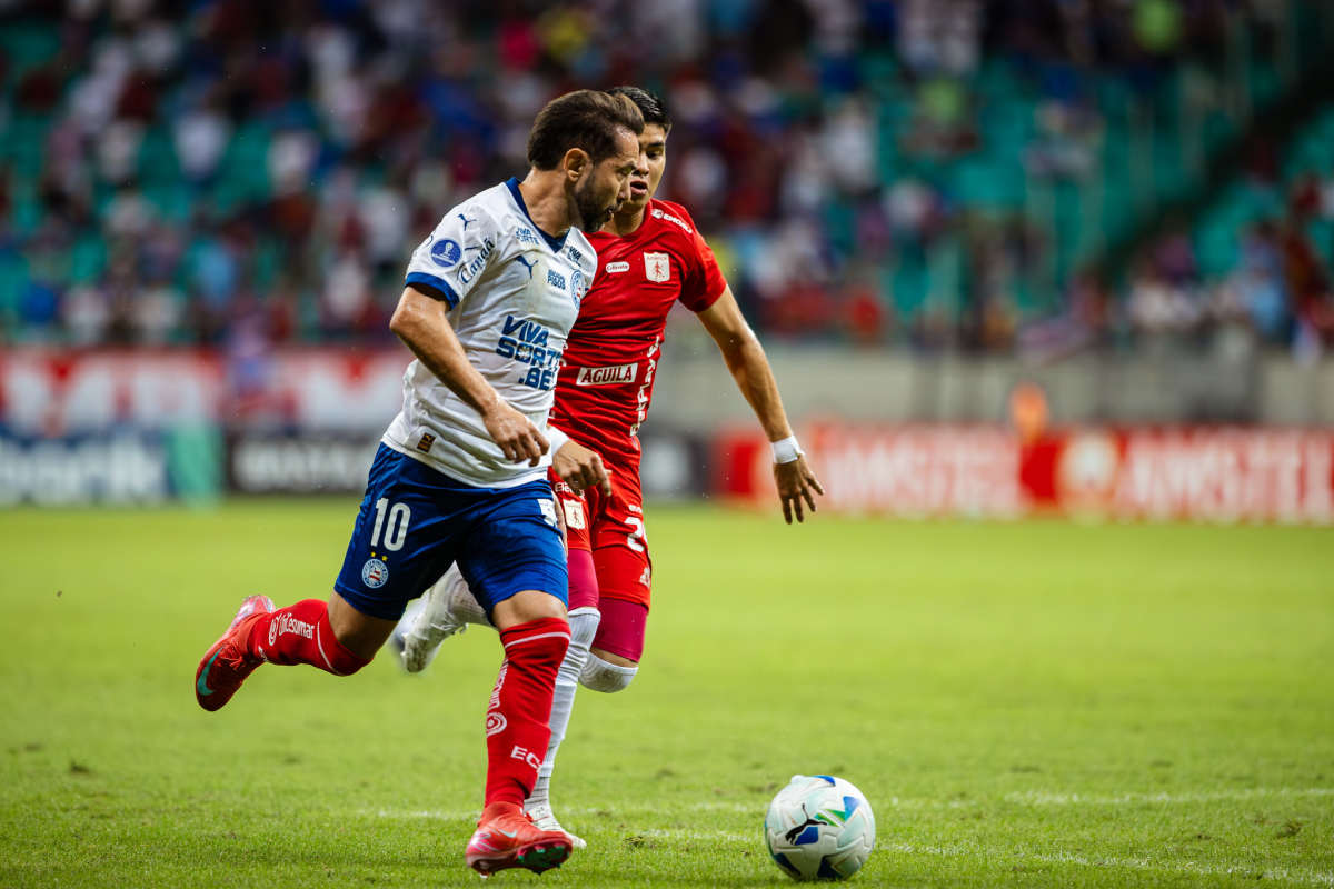 everton ribeiro em bahia x américa de cali