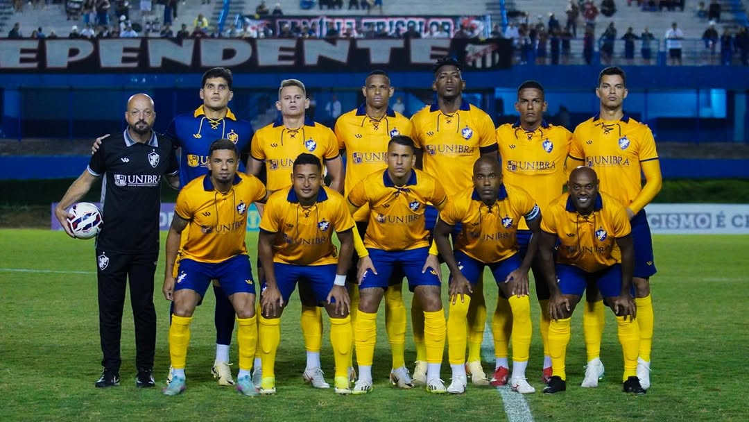 retrô, adversário do bahia