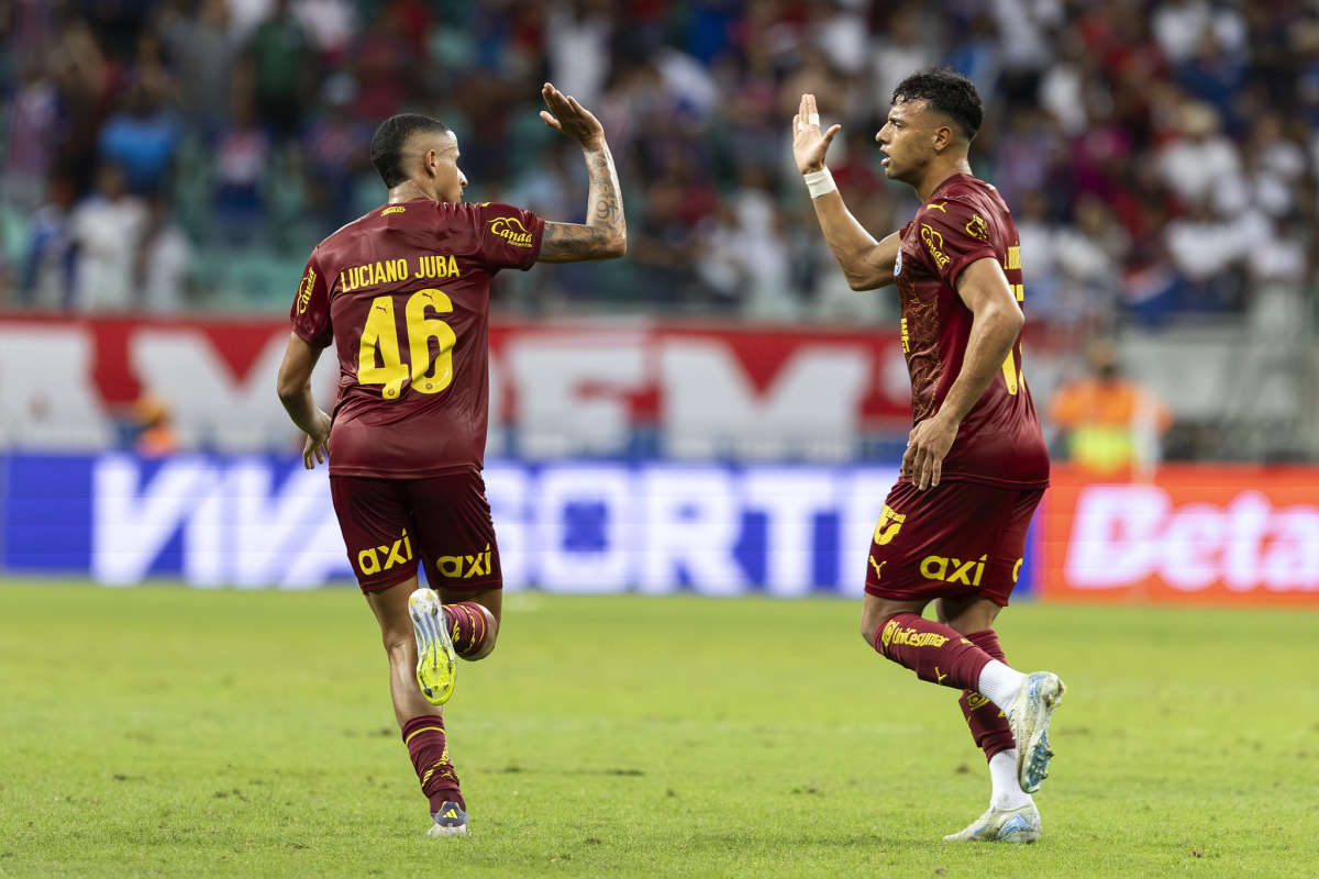 gol do bahia juba e lucho