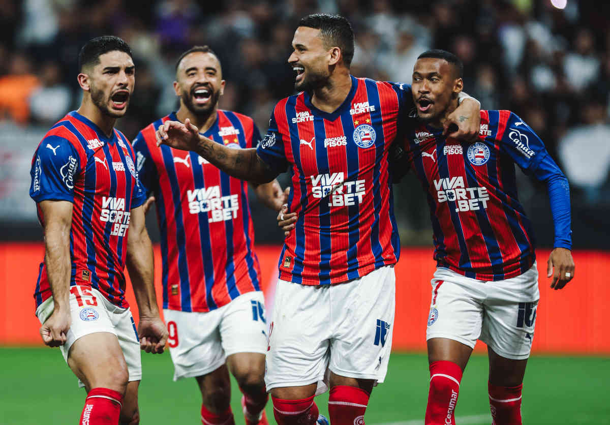 time do bahia em gol contra corinthians