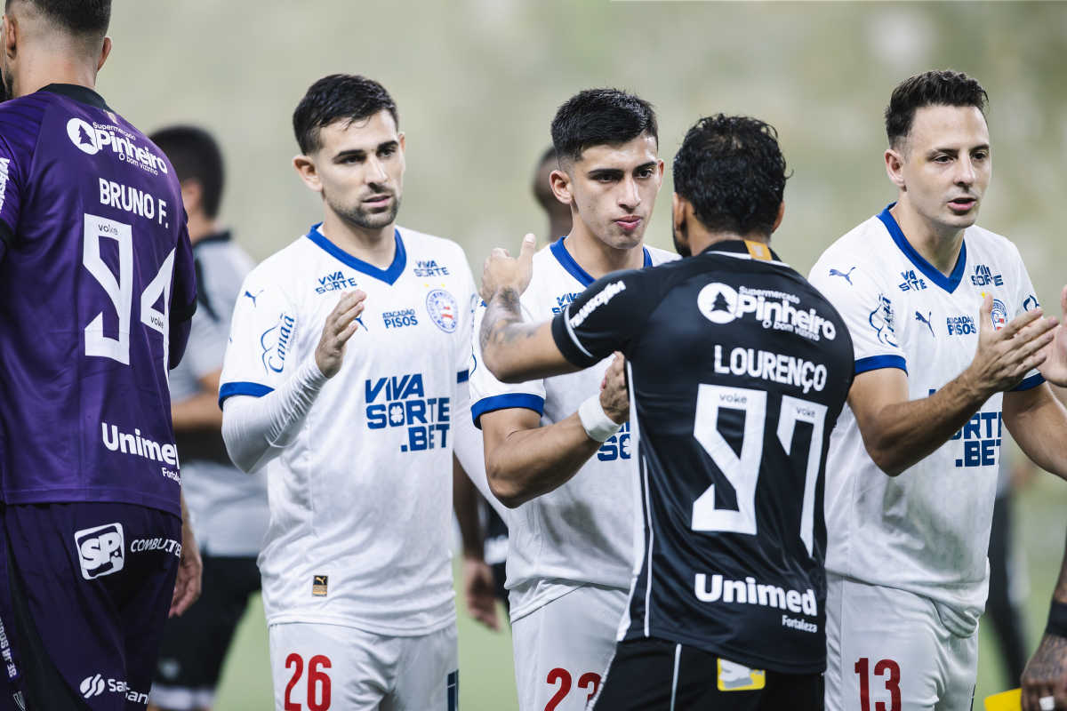 acevedo, sanabria, arias, gringos do bahia contra o ceará