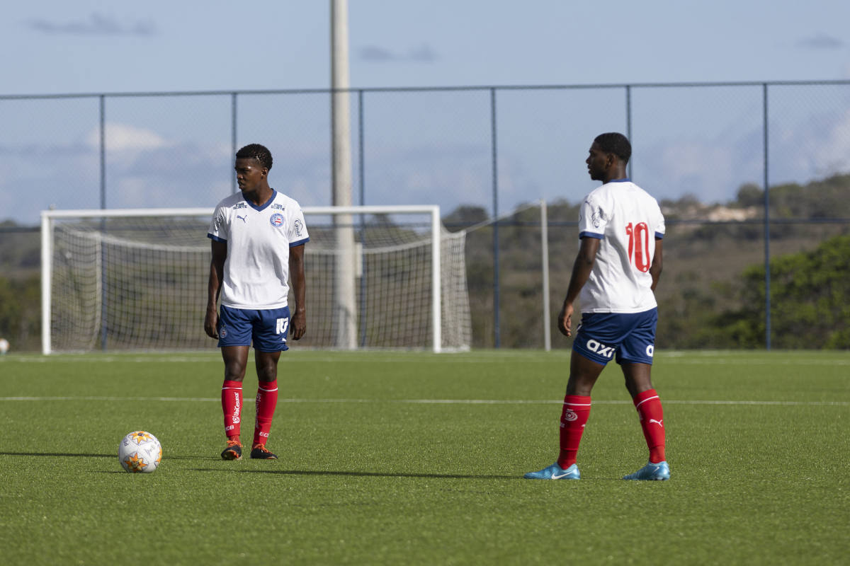 time sub-20 com alex e roger