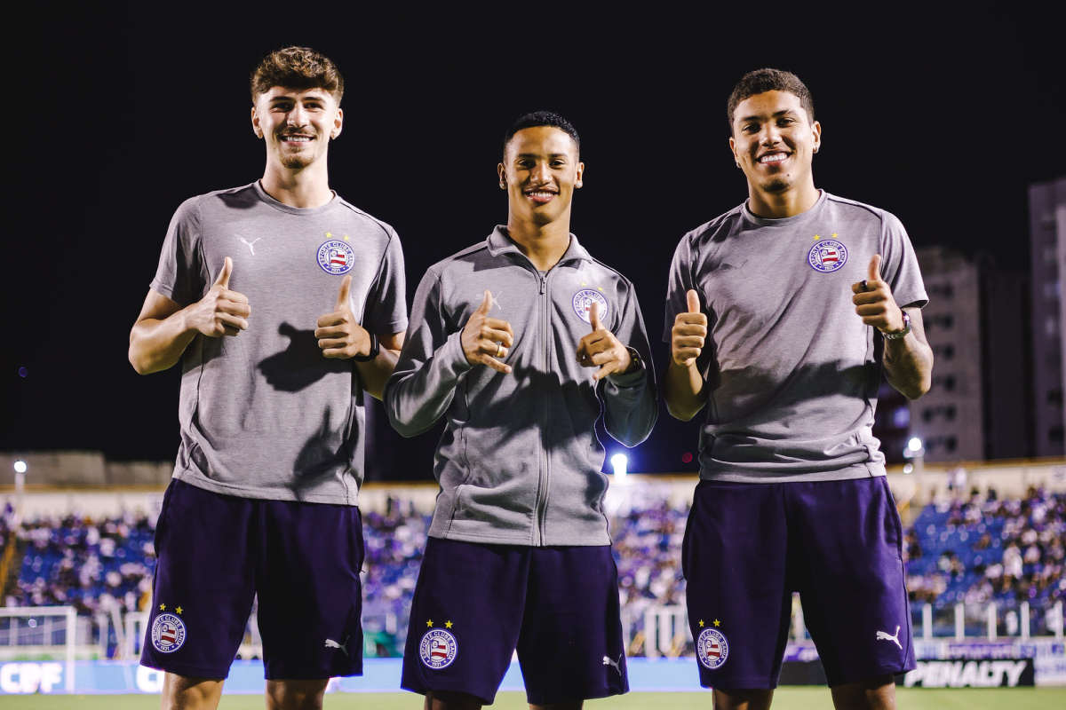 fredi, tiago e zé guilherme em jogo do bahia