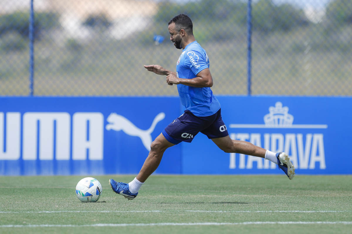 caio alexandre em treino do bahia