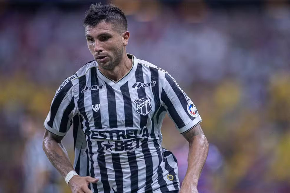 mugni, ex-bahia, no ceará