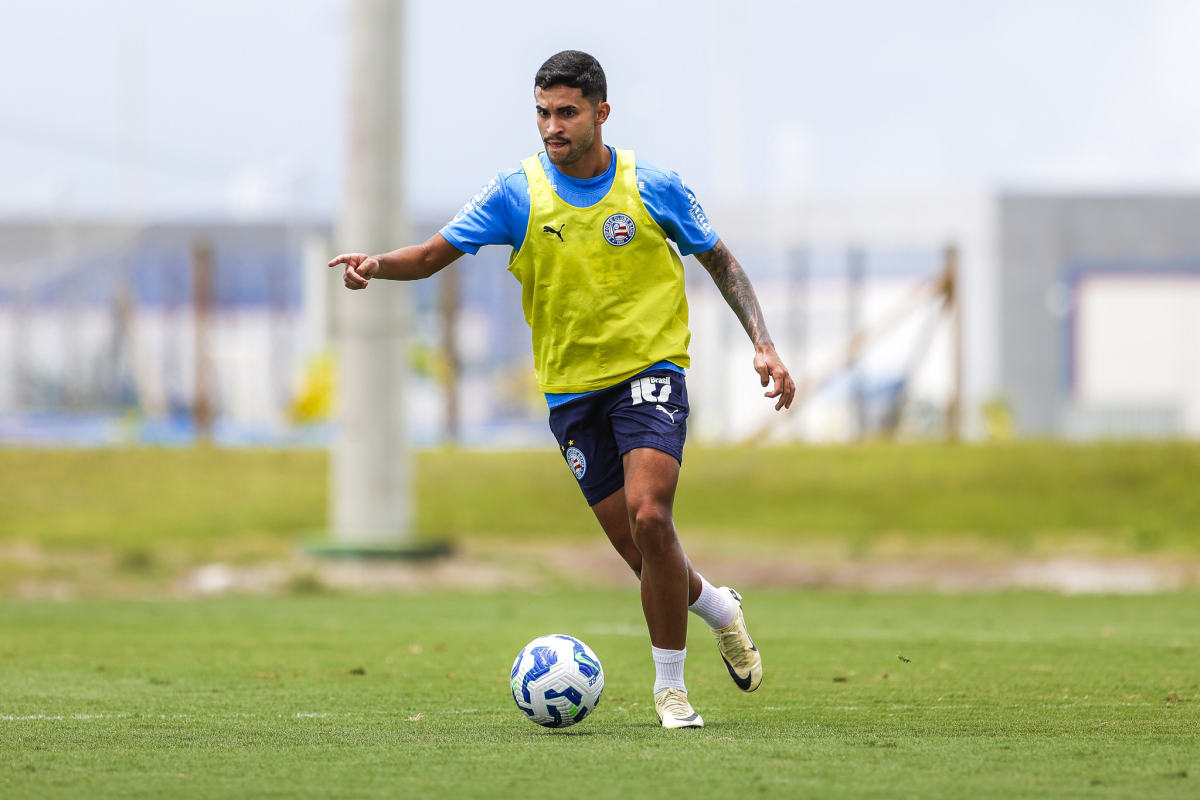 rodrigo nestor em treino do bahia
