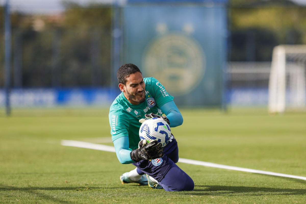 ronaldo em treino do bahia
