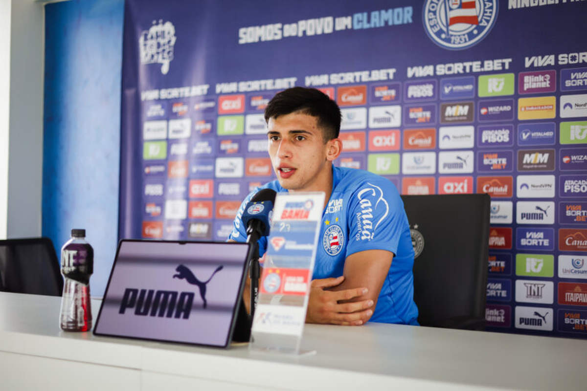 sanabria em coletiva do bahia