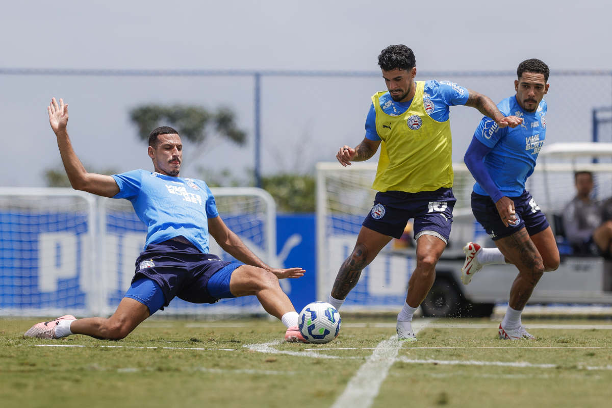 treino do bahia com gabriel xavier e cauly