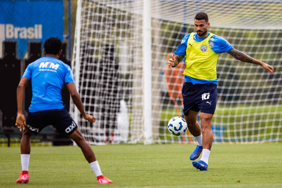 treino do bahia com willian josé