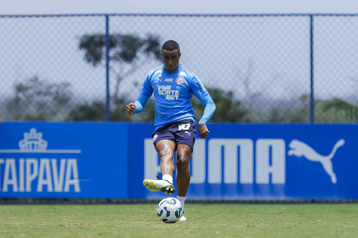 erick em treino no ct do bahia