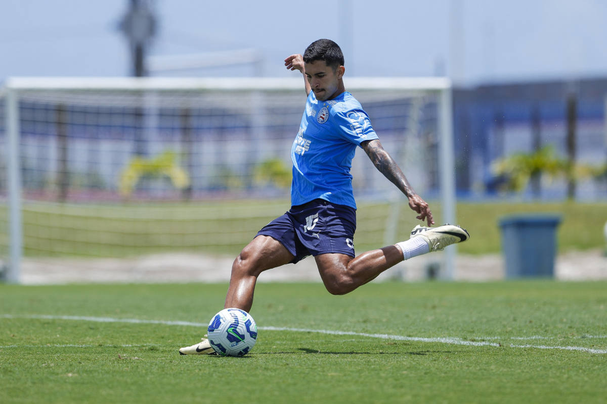 rodrigo nestor em treino do bahia