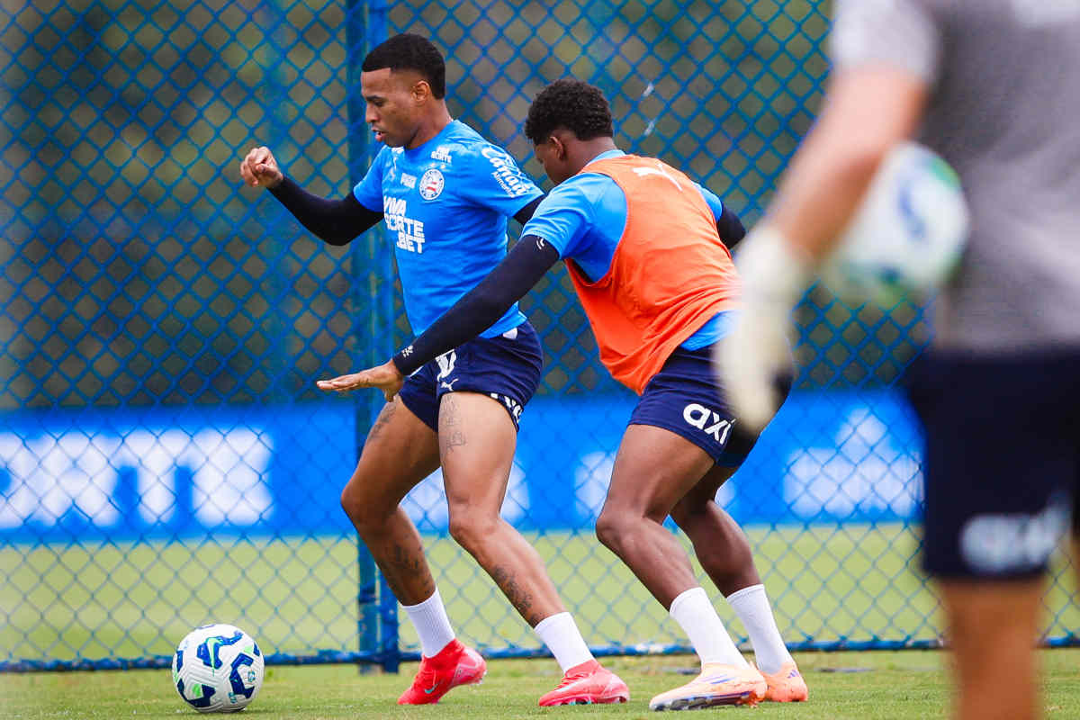 treino do bahia no ct com jean lucas