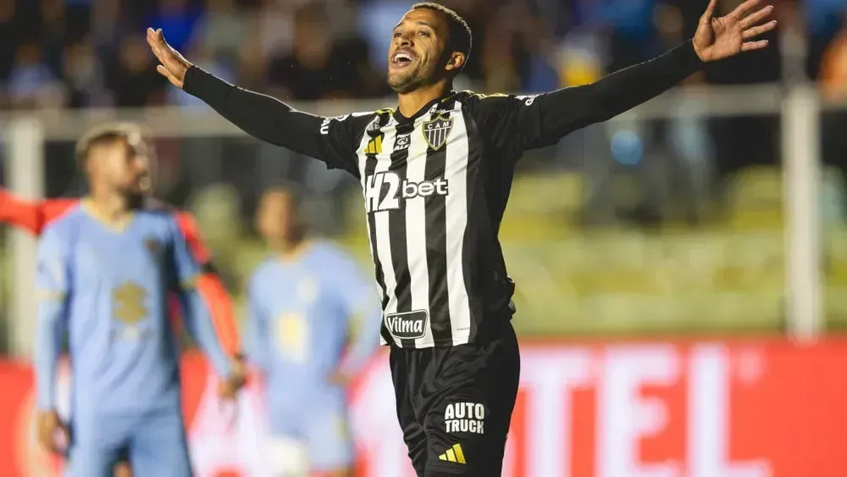 vitor hugo em jogo do atlético-mg