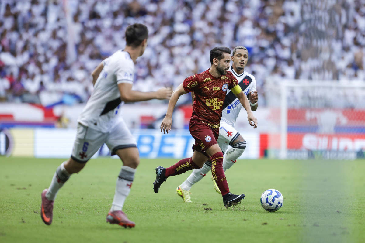 everton ribeiro em bahia x vasco