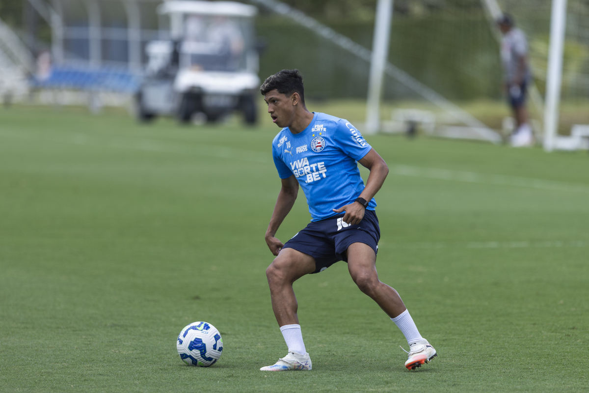 pulga em treino do bahia