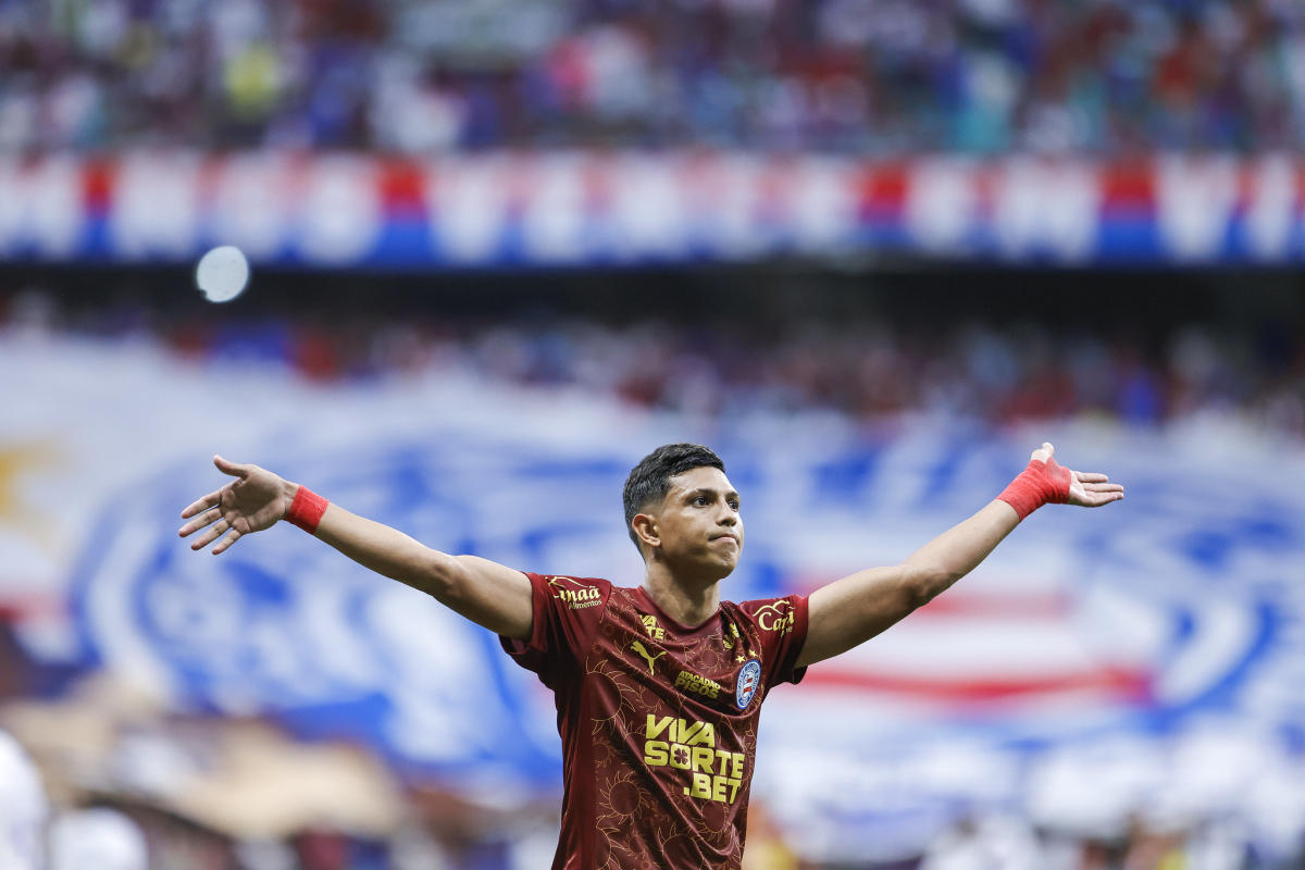 pulga comemora gol do bahia