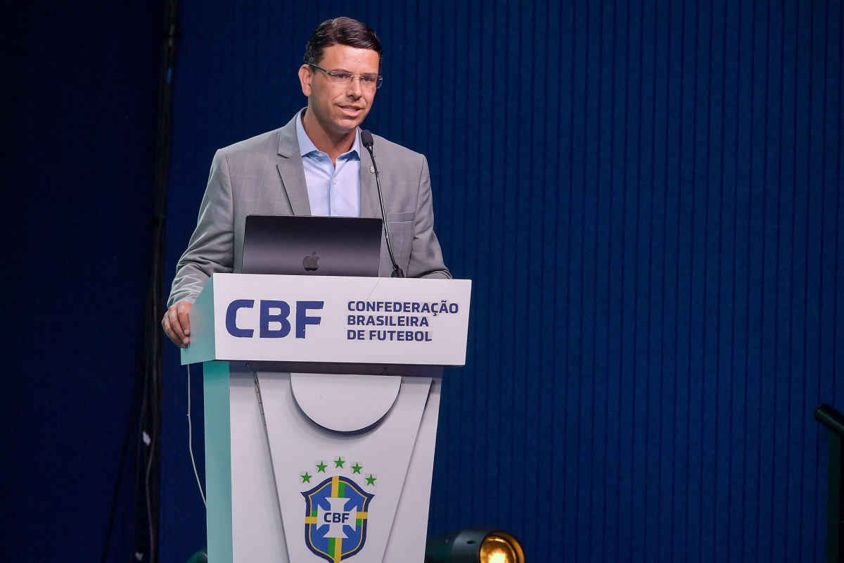 rodrigo cintra, presidente da comissão de arbitragem da cbf