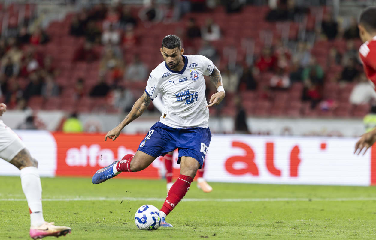 willian josé faz gol do bahia