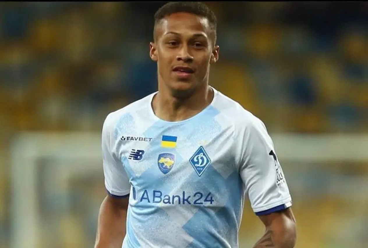 vitinho, alvo do bahia