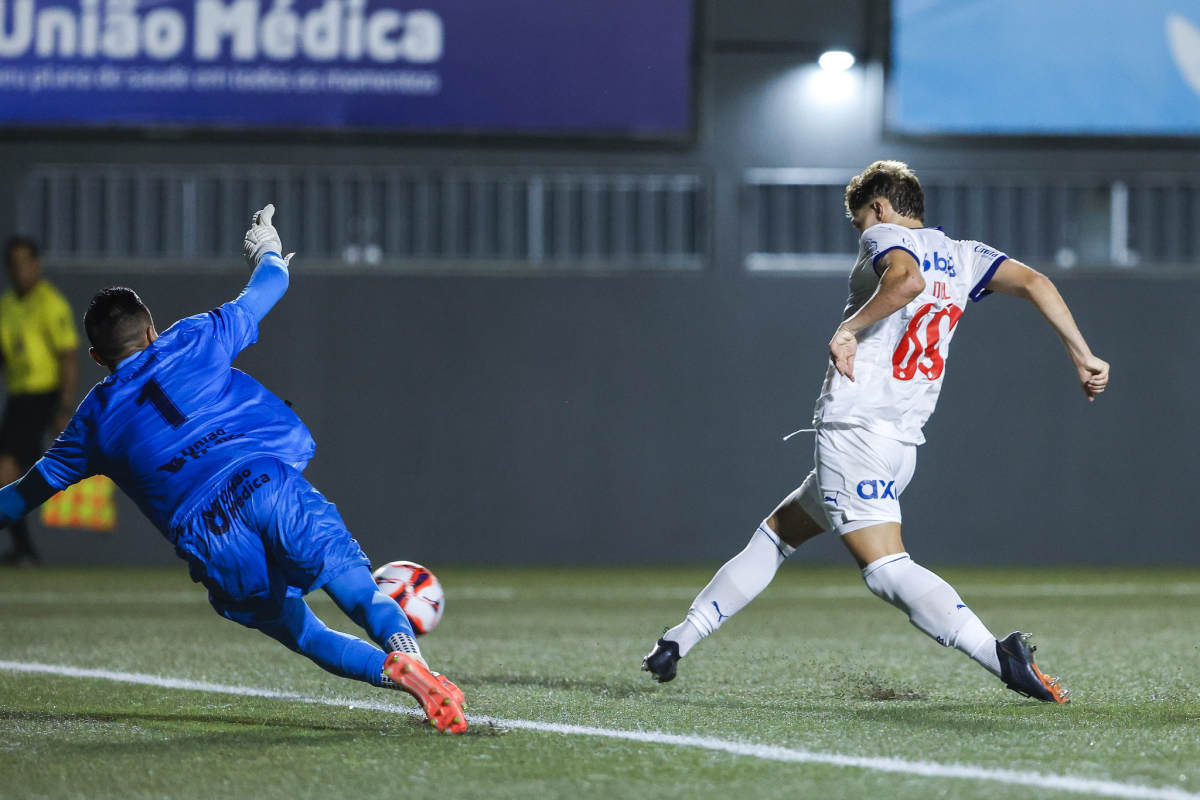 dell marca primeiro gol pelo bahia