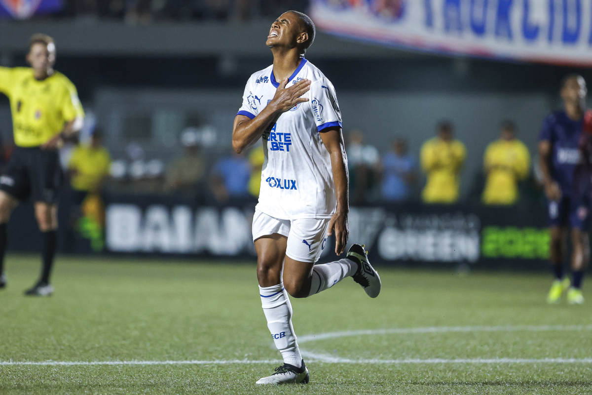 erick comemora gol pelo bahia