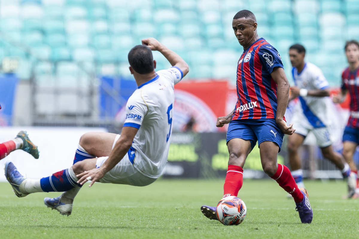 erick em jogo do bahia contra galícia