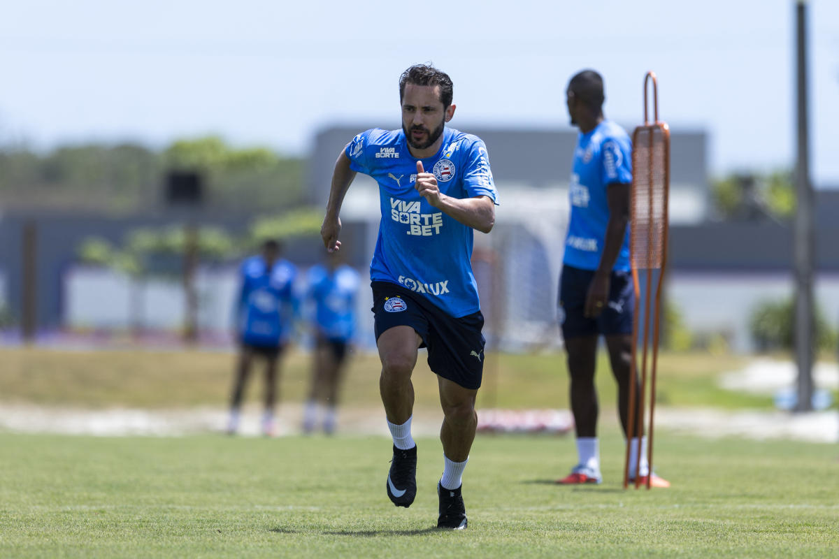 everton ribeiro em treino do bahia