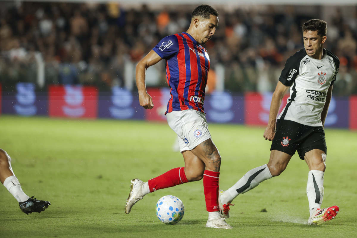 gilberto em corinthians x bahia na vila