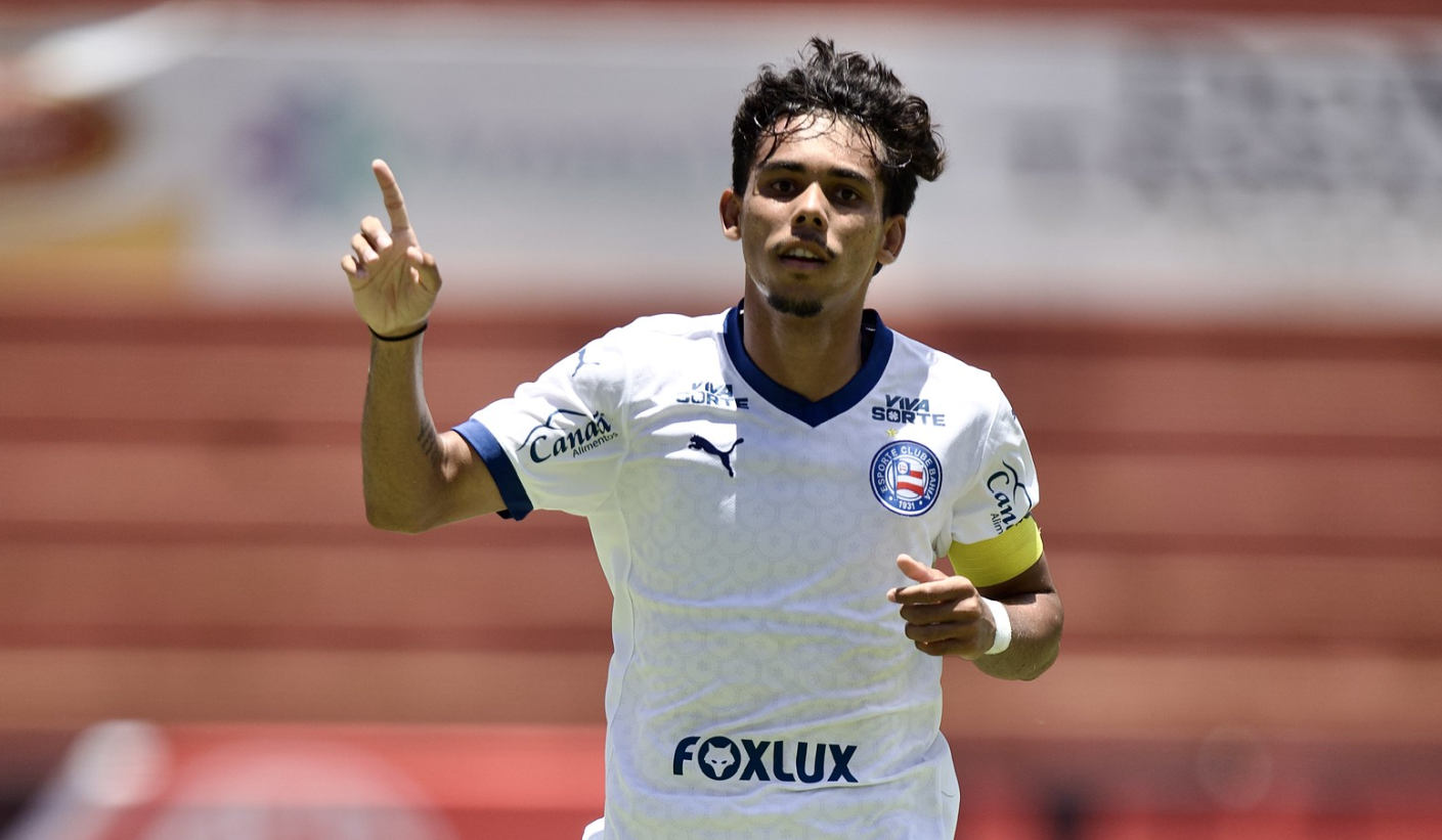 joão andrade comemora gol do bahia na copinha