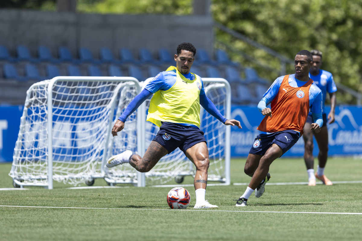 gilberto em treino do bahia