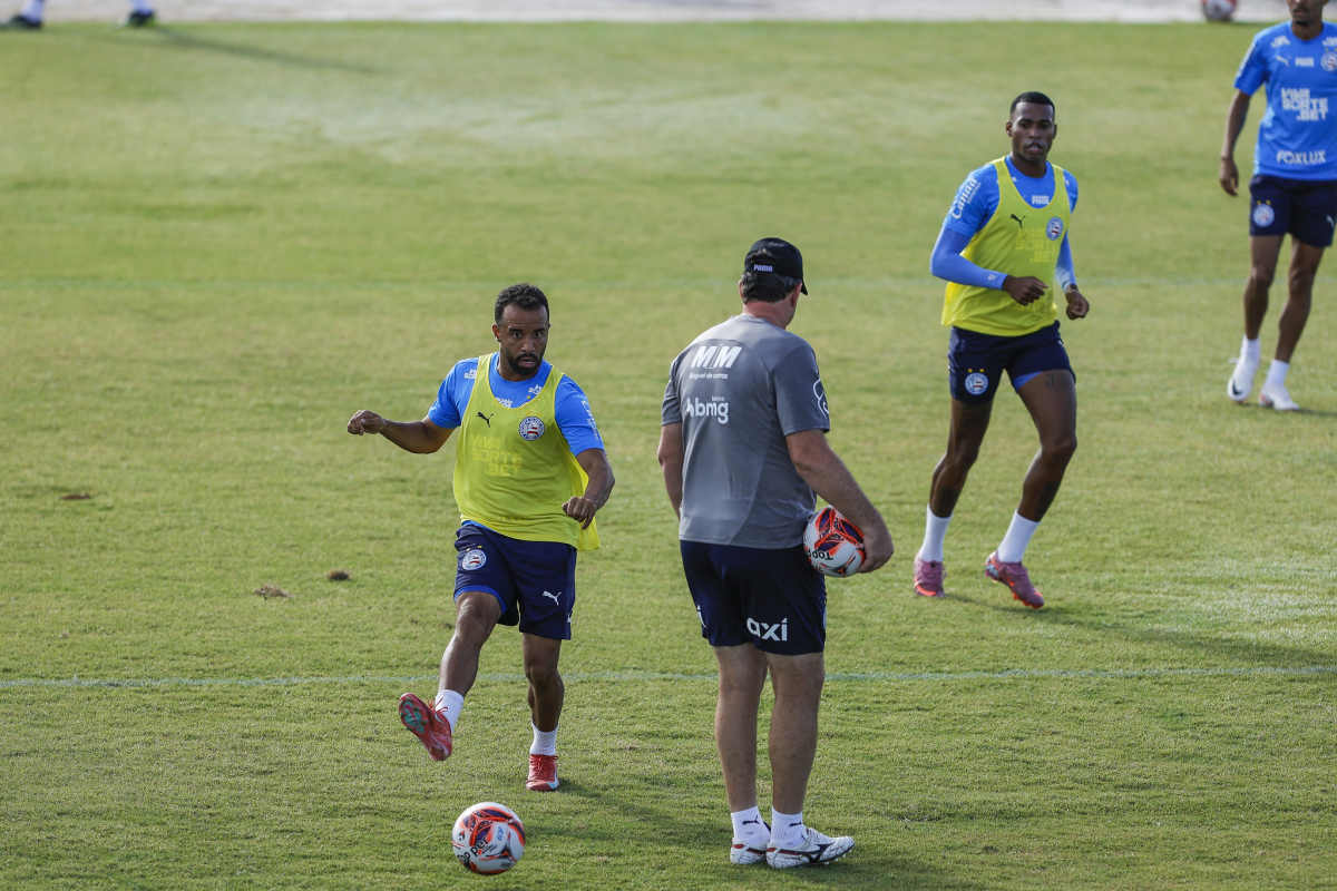 treino do bahia no ct