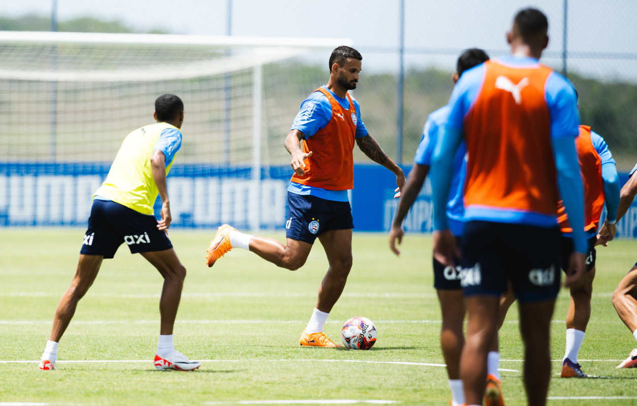 willian josé em treino do bahia