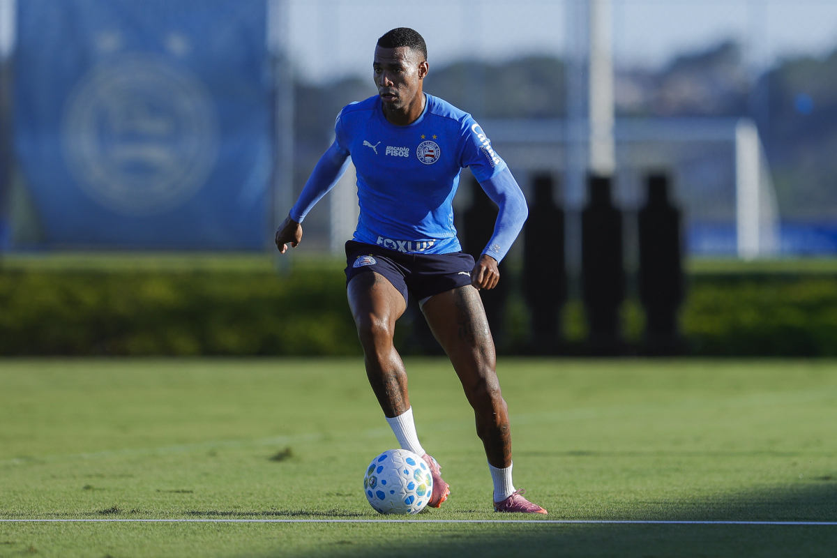 jean lucas em treino do bahia