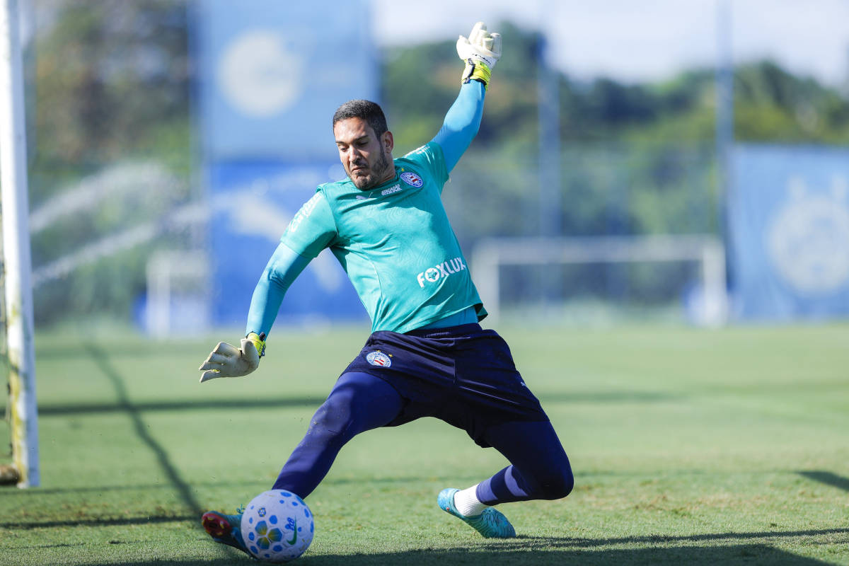 ronaldo em treino do bahia