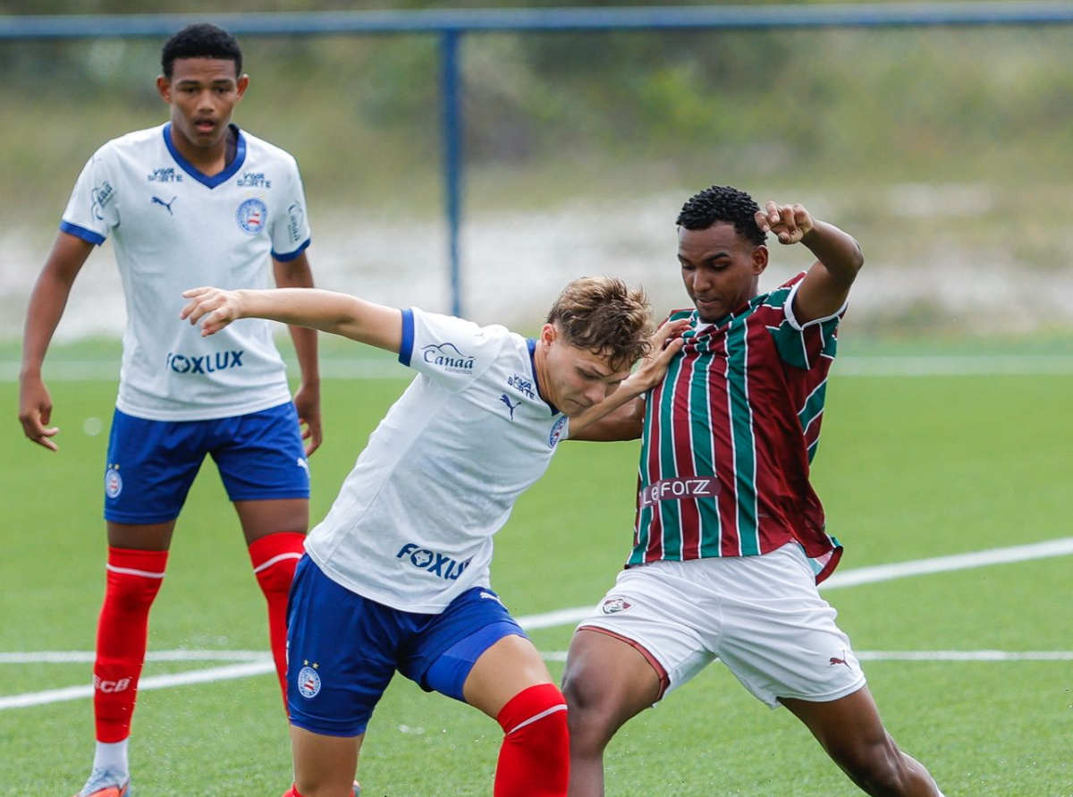david martins e dell em jogo do bahia sub-20