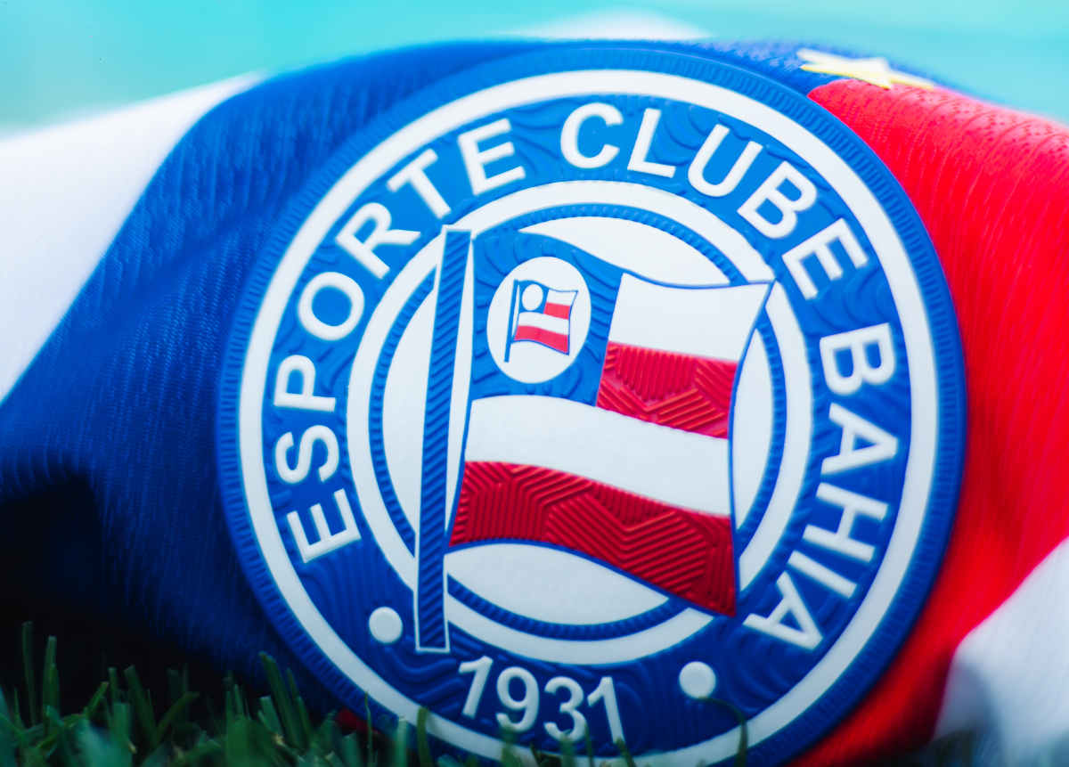 camisa e escudo do bahia