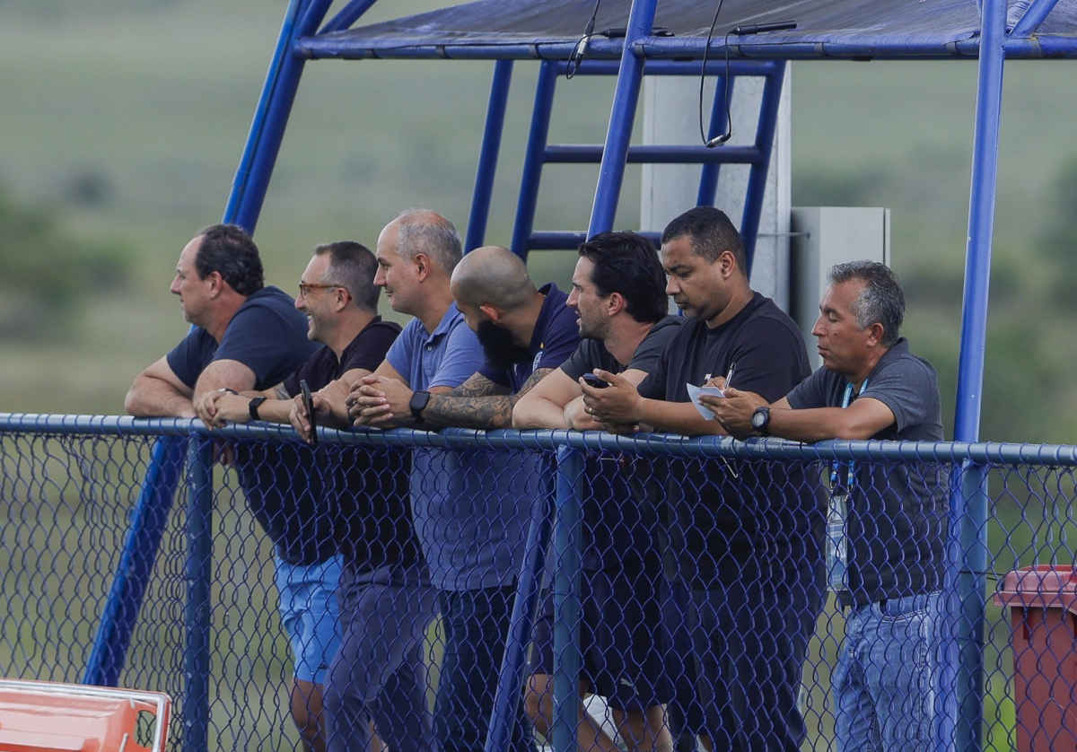 ceni e diretoria do bahia no ct