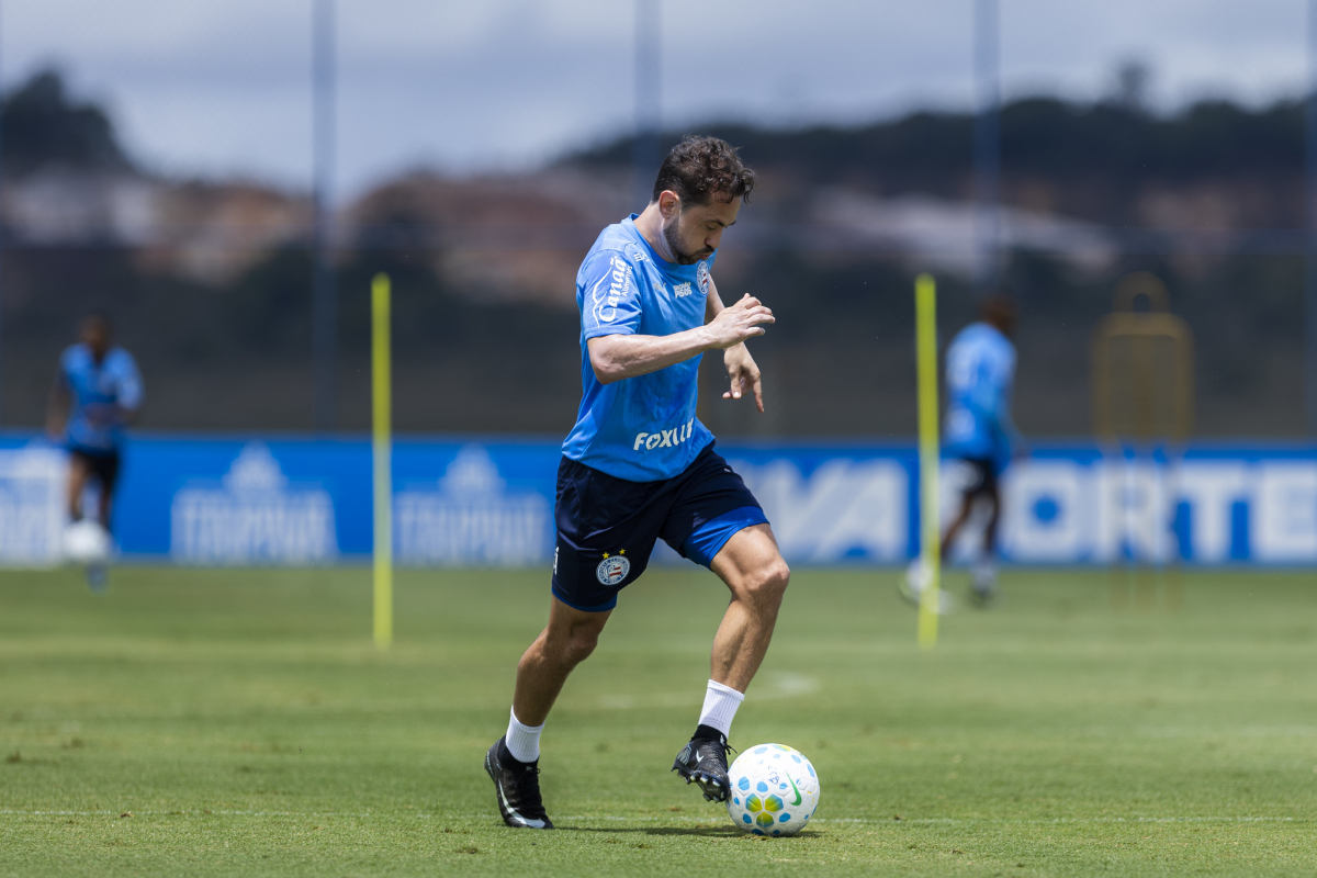 everton ribeiro em treino do bahia