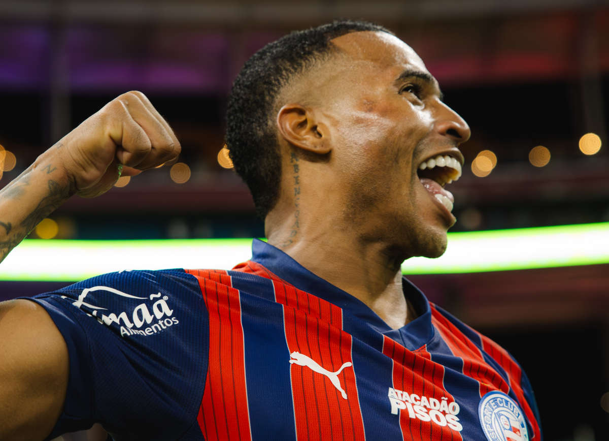 jean lucas comemora no bahia