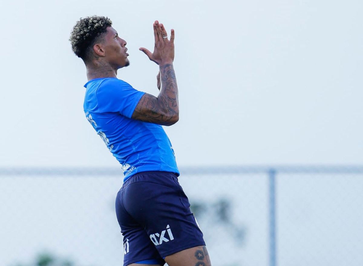 marcos victor em treino do bahia