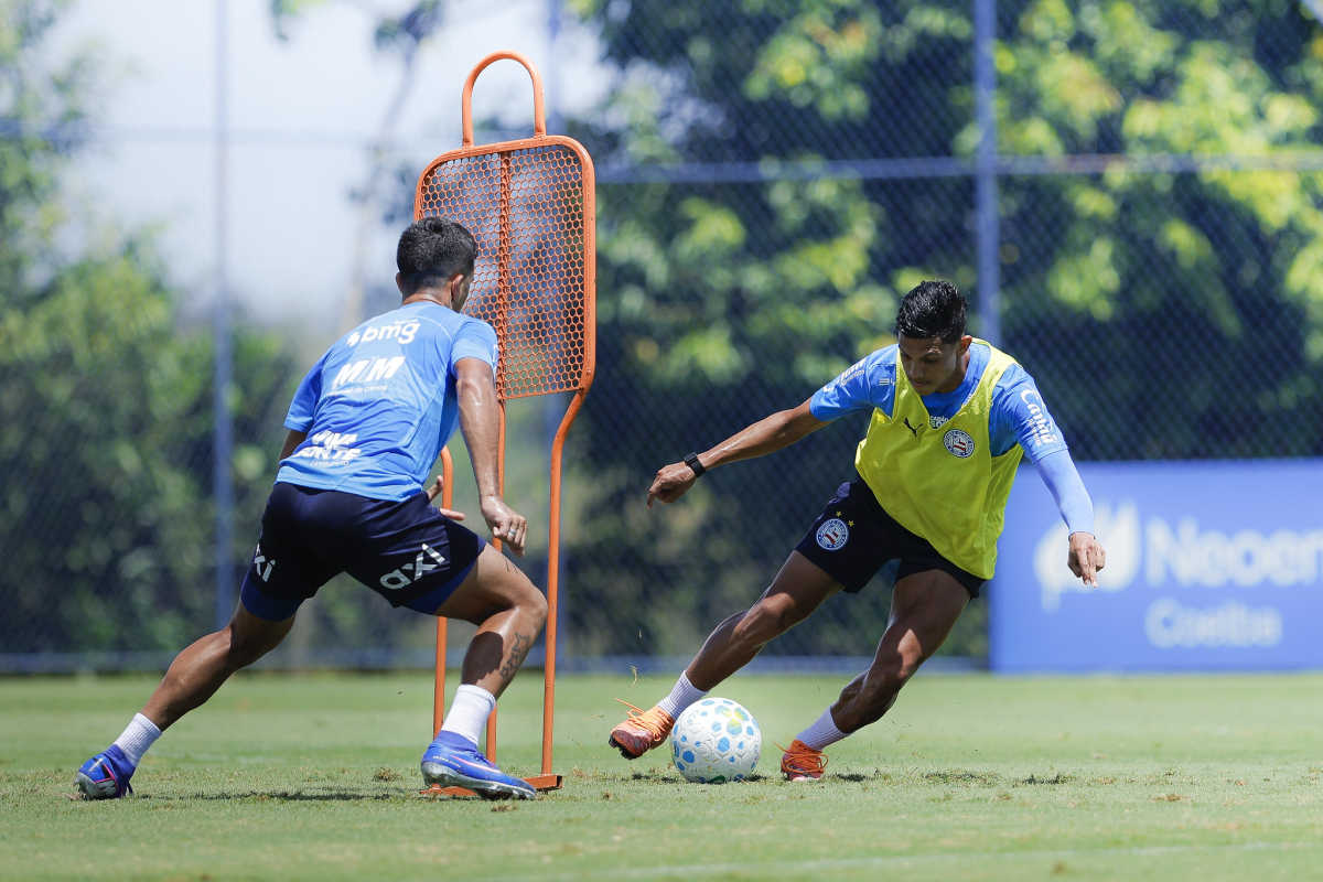 pulga em treino do bahia